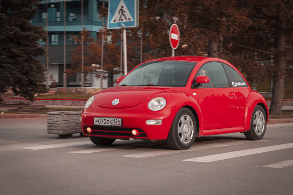 Volkswagen Beetle Type 1 Pink