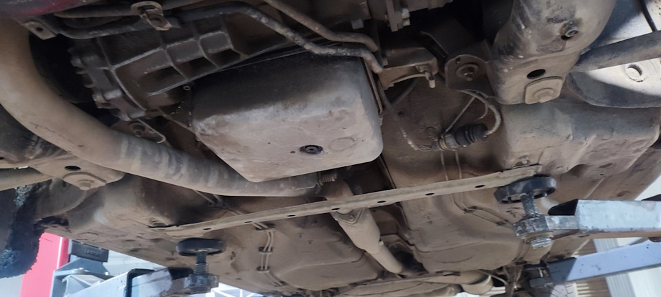 Разборка мойка гидроблока — Audi A6 (C4), 2,5 л, 1994 года | своими ...