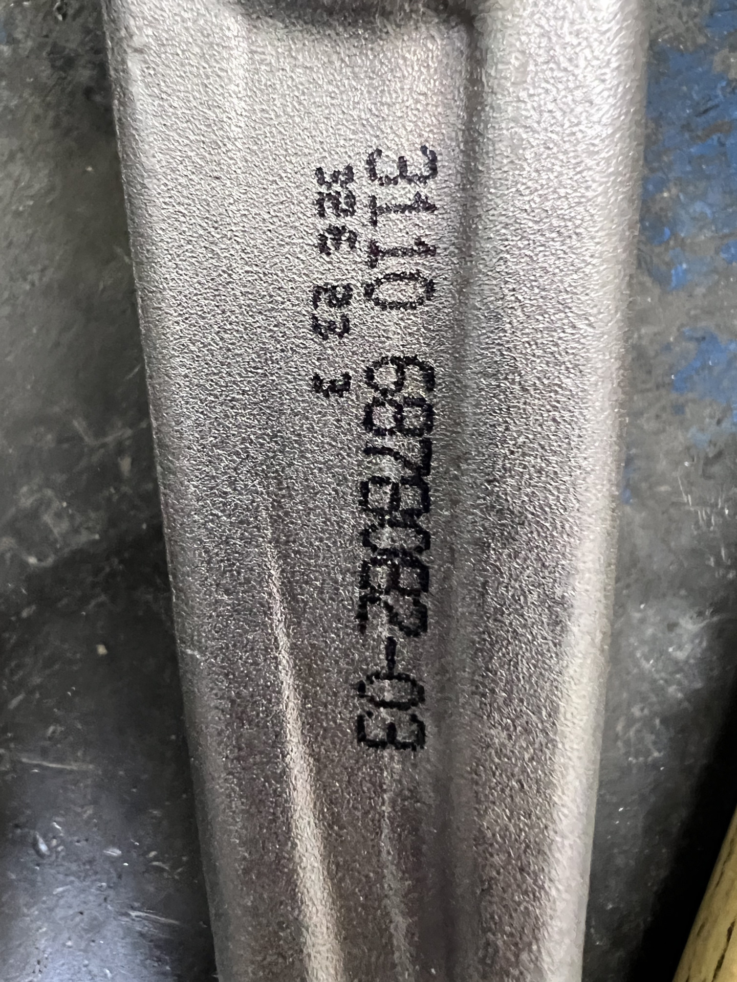 . — BMW X5 (G05). Запчасти на фото: 328223