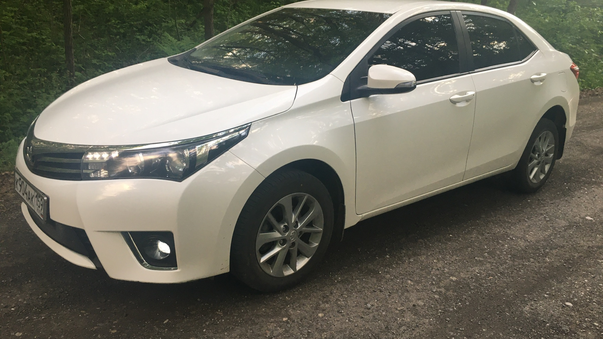 Toyota Corolla (160) 1.6 бензиновый 2015 | Белая Жемчужина на DRIVE2