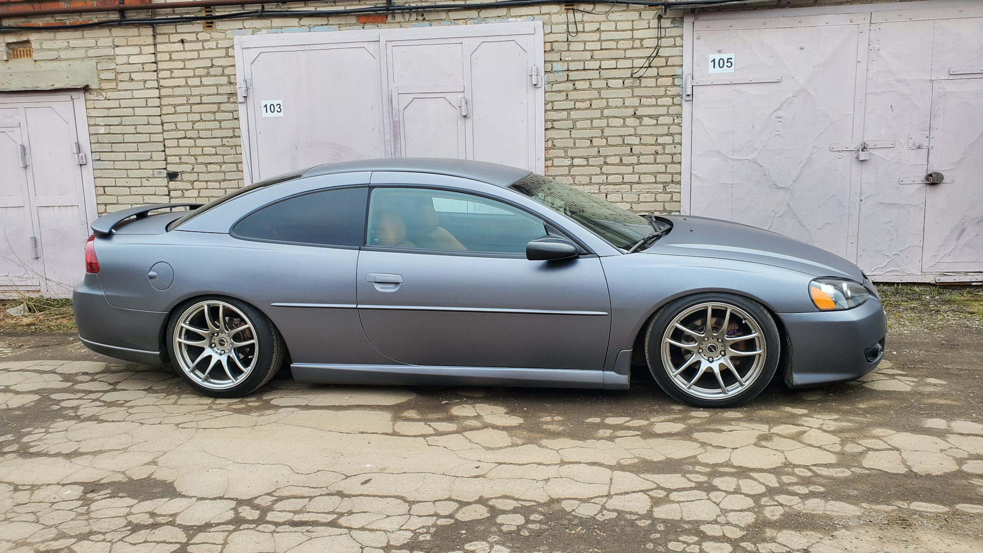 Dodge Stratus Coupe (2G) 2.4 бензиновый 2003 | Серый на DRIVE2