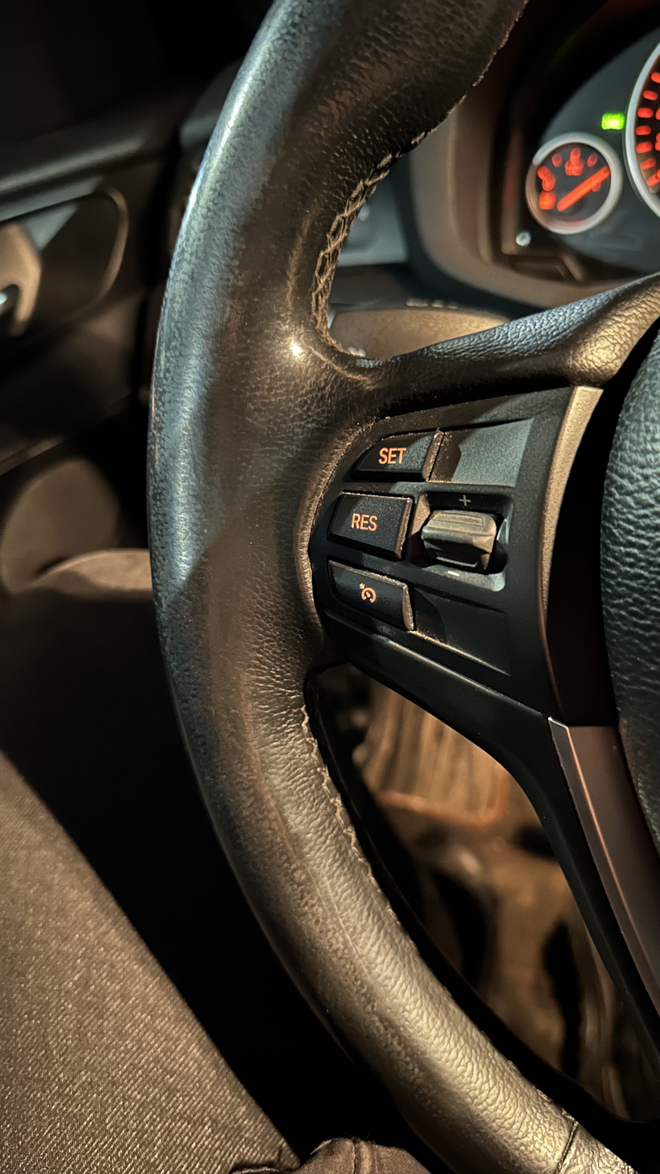 Photo from the logbook BMW X3 (F25)