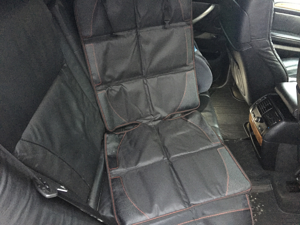 Подкладка под детское кресло — BMW X5 (E53), 3 л, 2004 года ...