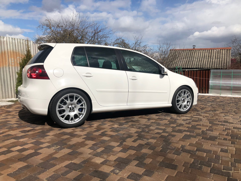 после — Volkswagen Golf Mk5