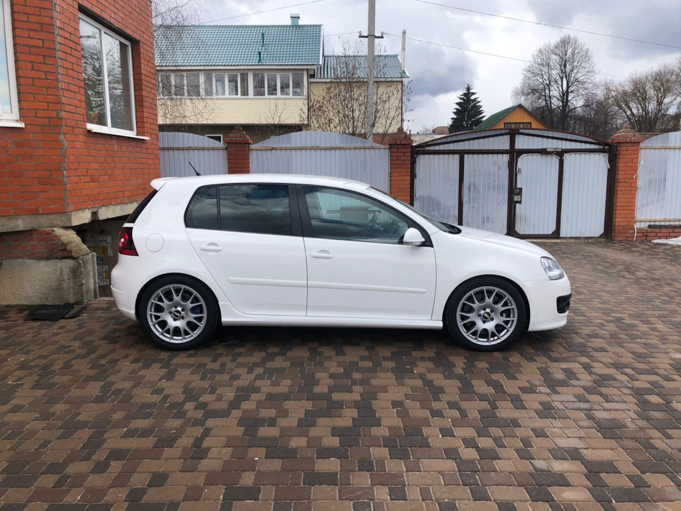 после — Volkswagen Golf Mk5