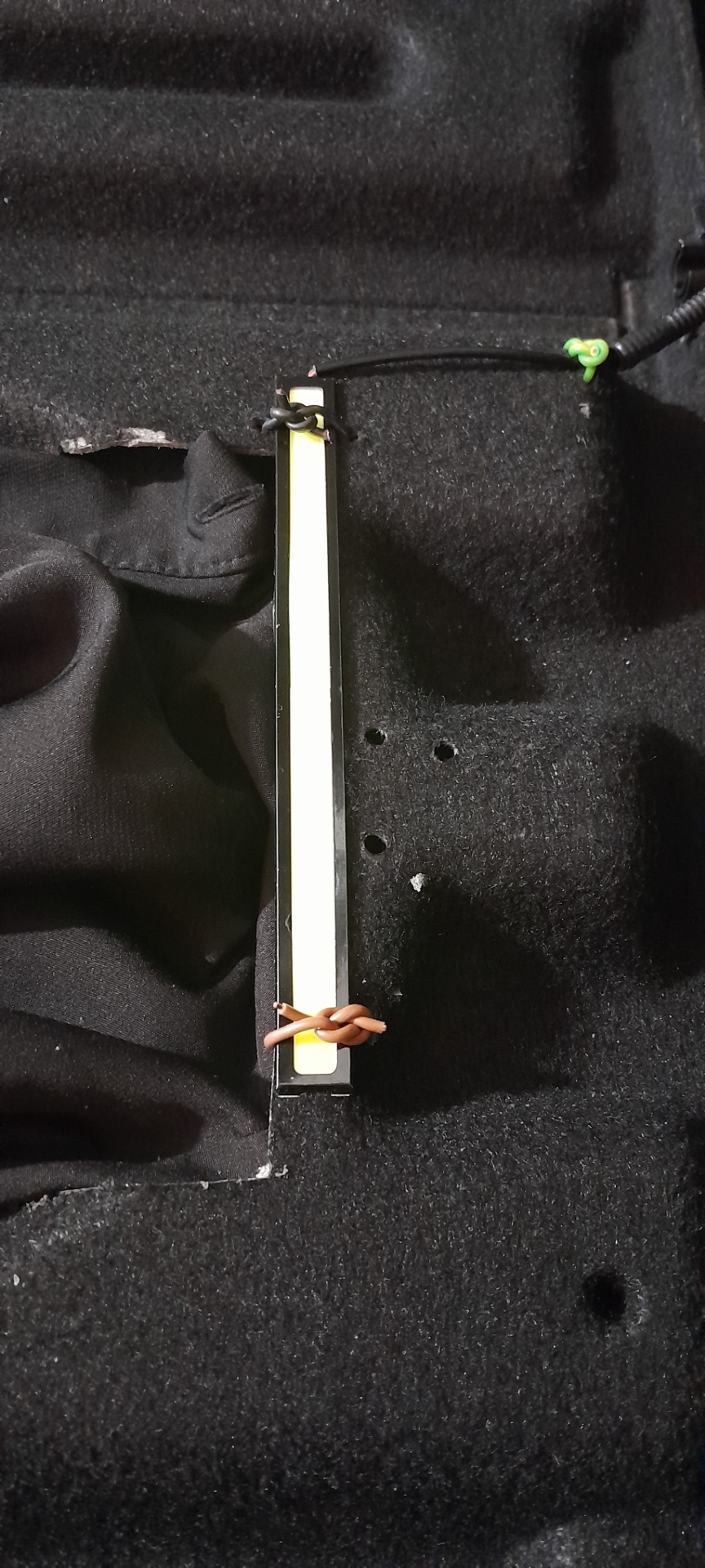 Гранта лифтбек свет в багажнике — Lada Гранта Лифтбек (2G), 1,6 л, 2023 ...