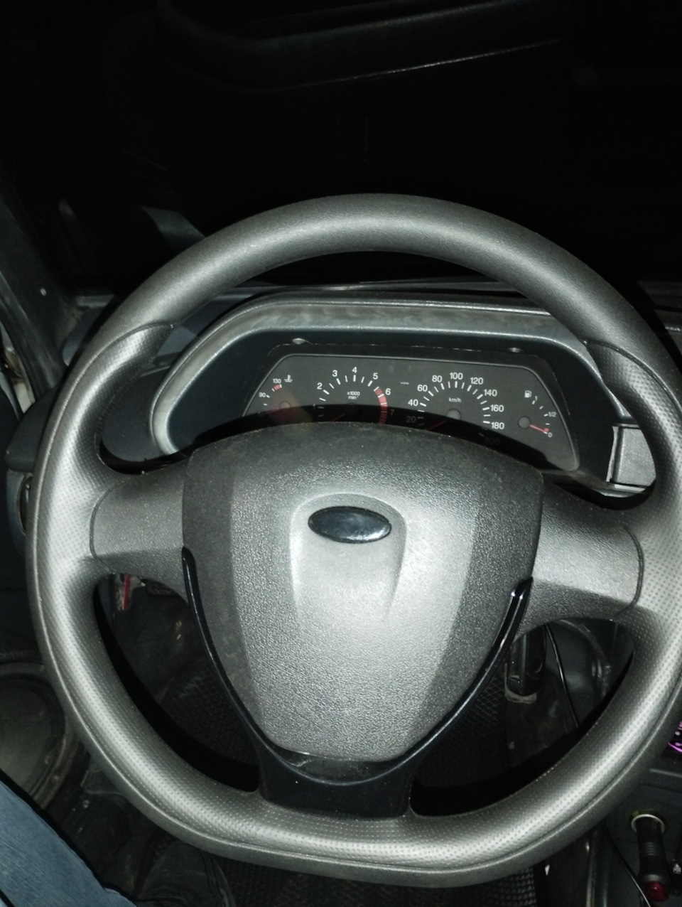Руль от приоры 2 — Lada 2113, 1,6 л, 2009 года | стайлинг | DRIVE2