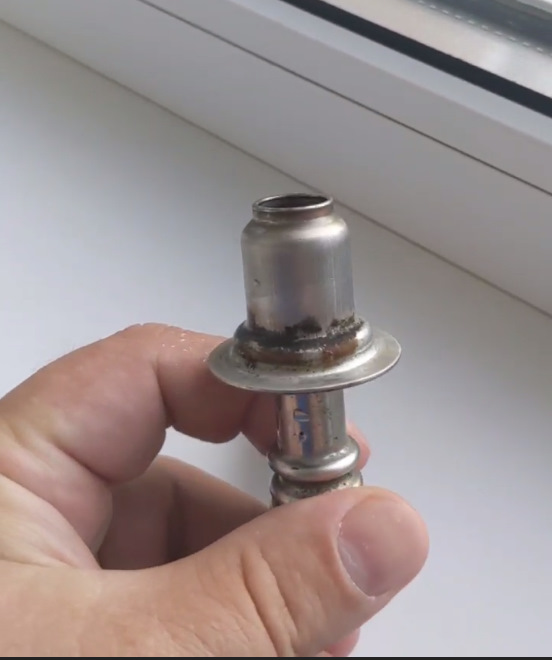 Чем отмыть впускной коллектор?.. — Daewoo Gentra, 1,5 л, 2013 года ...