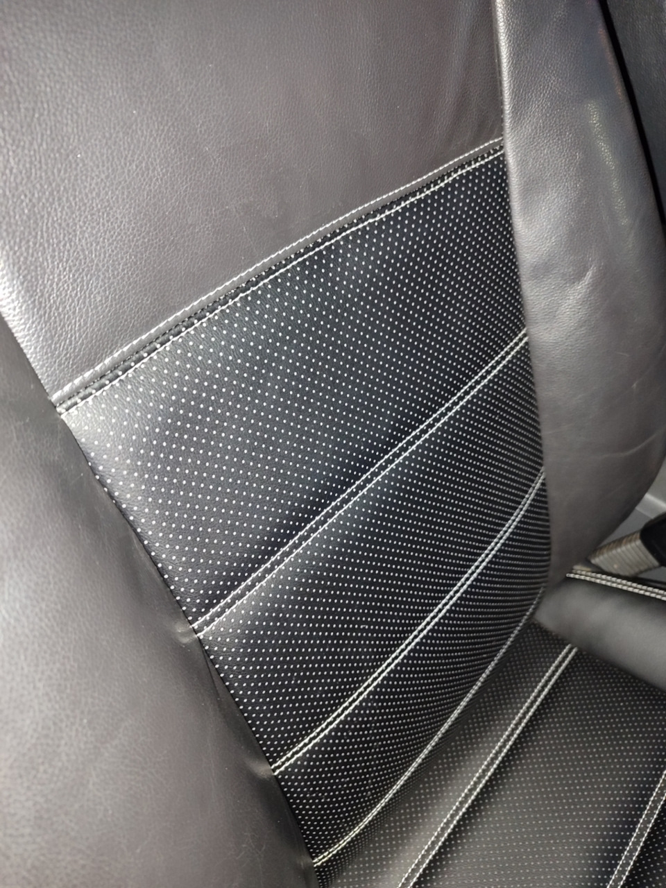 Перфорация — Ford Focus Hatchback II