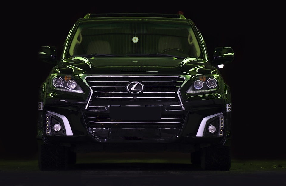 Фото в бортжурнале Lexus LX (URJ200/URJ201)