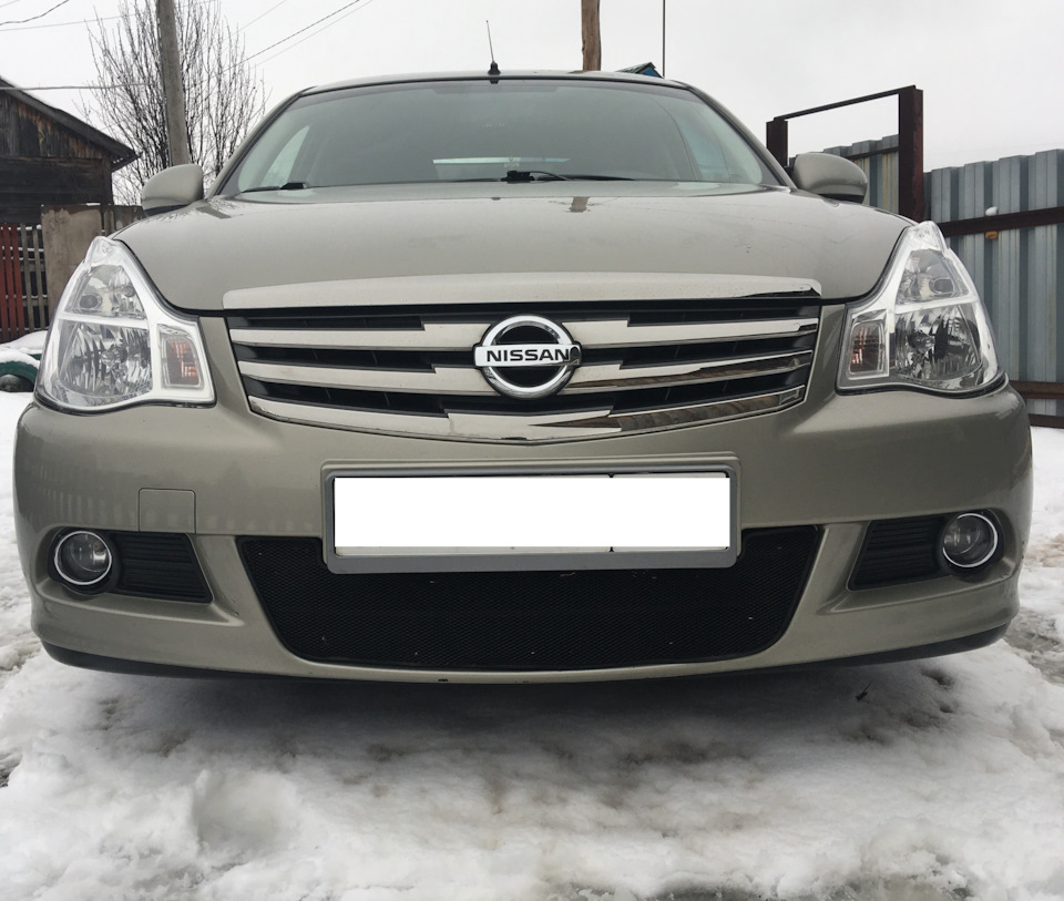 Хром накладки ПТФ и молдинг дверей — Nissan Almera V (G11/15), 1,6 л ...