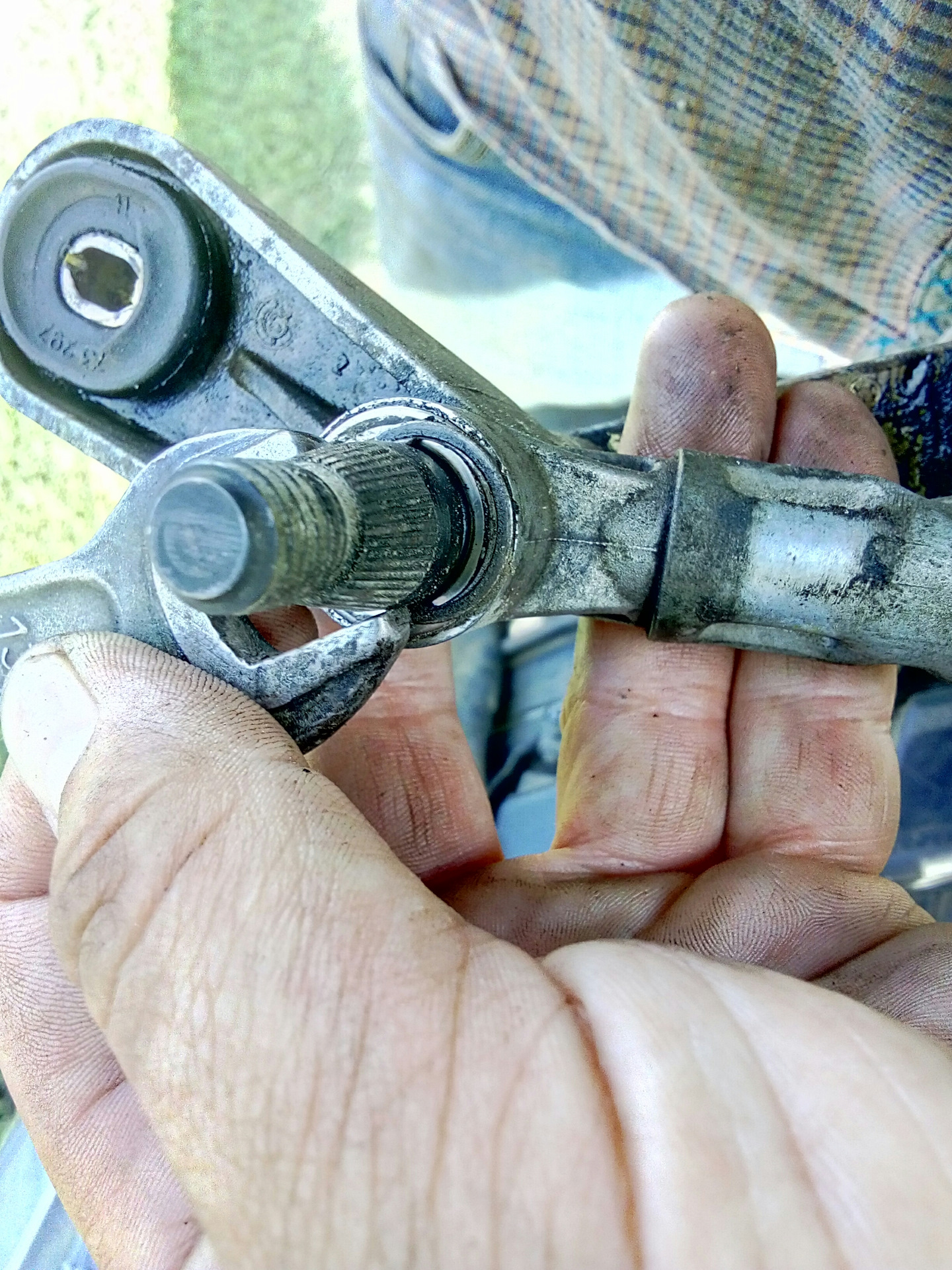 Как открутить стопор. Как открутить стопор. Стопорные кольца ступицы 2108. Как открутить стопор. Как открутить стопор.