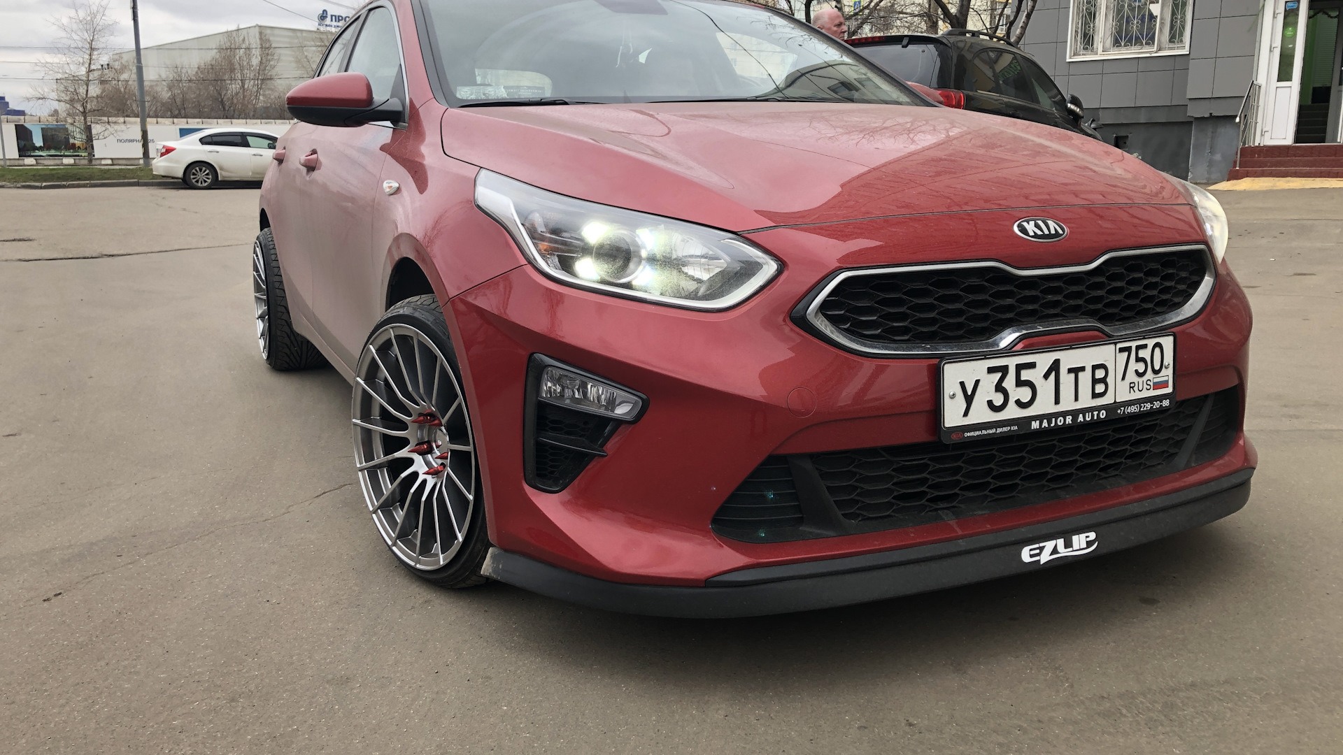 KIA Ceed (3G) 1.6 бензиновый 2018 | Красный кед на DRIVE2