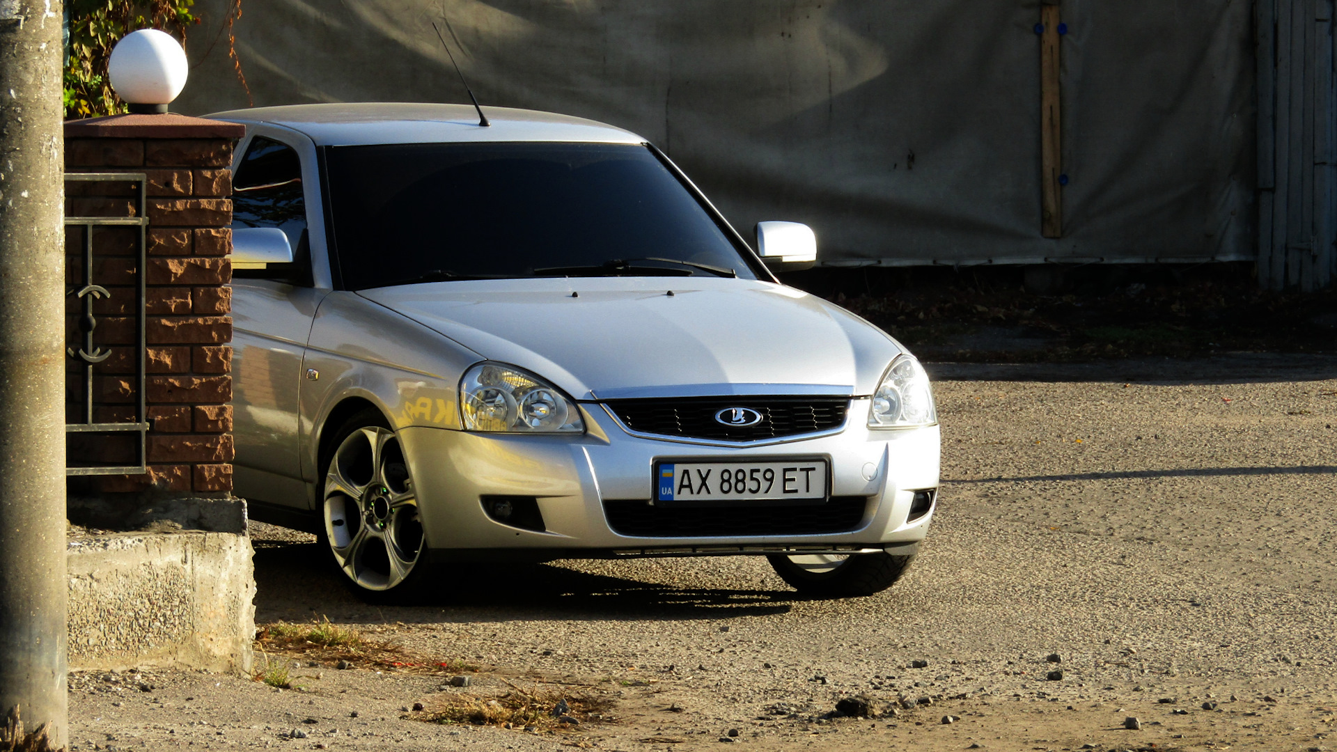 Lada Приора седан 1.6 бензиновый 2011 | ▱ Silver Queen ▱ на DRIVE2