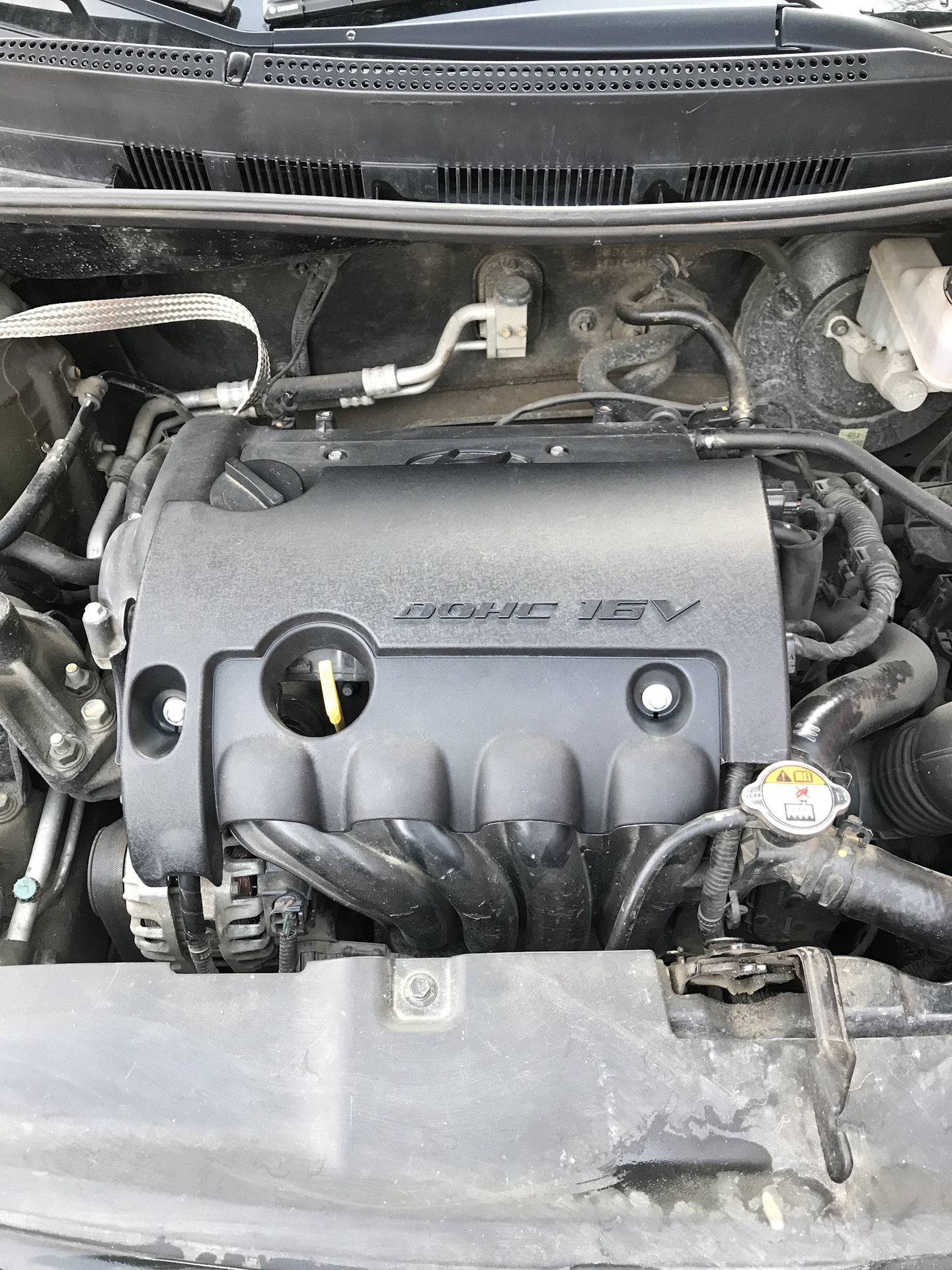 Установка декоративной крышки на Hyundai solars от Kia seed — Hyundai ...