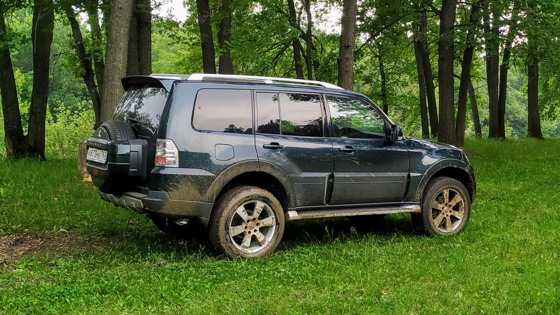 Mitsubishi Pajero (4G) 3.2 дизельный 2007 | 4 (3.2 DI-D, 165+ лс) на DRIVE2