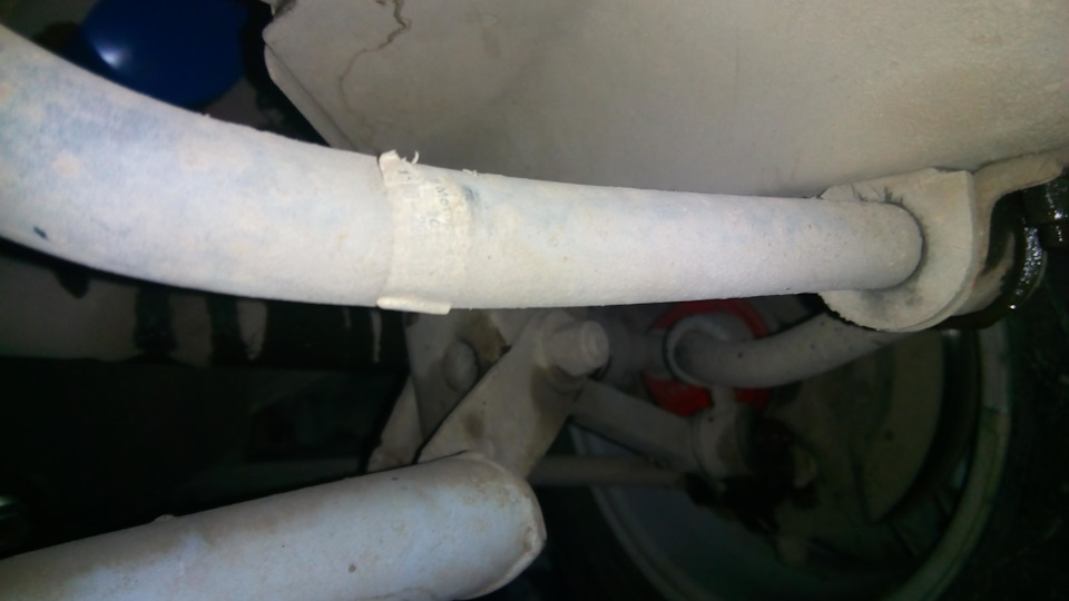 Предыдущий владелец его уже менял, тоже был установлен Моторсупер… — Lada Калина Универсал (1G)