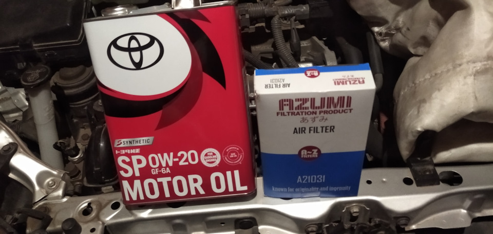 Масло — Toyota Corolla Fielder Hybrid, 1,5 л, 2015 года | расходники ...