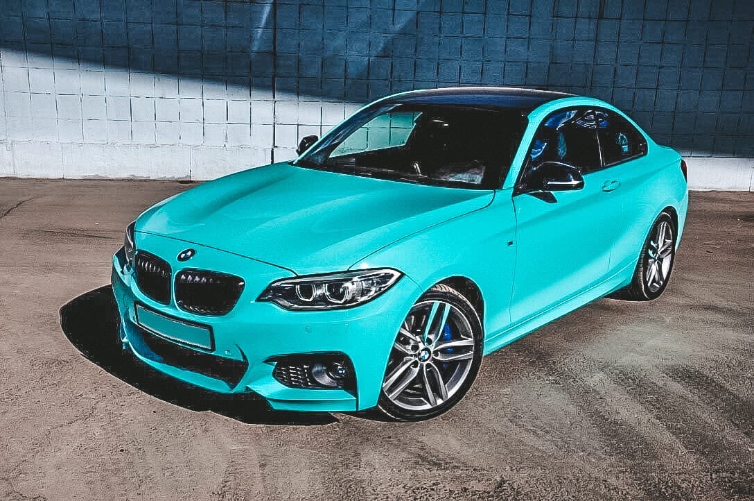 BMW m4 бирюзовая