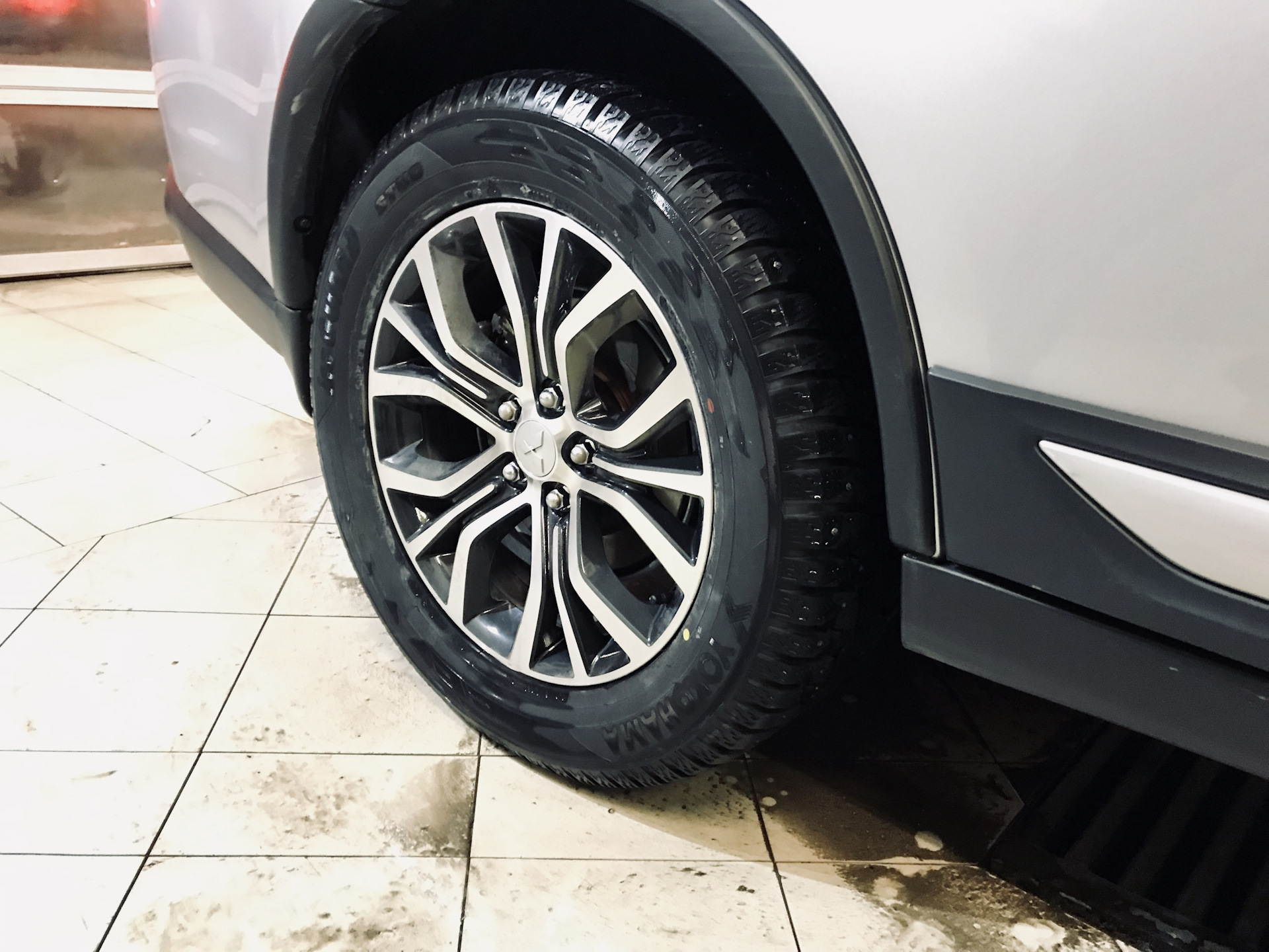 255 55 r18. 255/55 R18 Outlander XL. 255/55 R18 на Митсубиси Аутлендер XL. Резина Митсубиси Аутлендер r18.