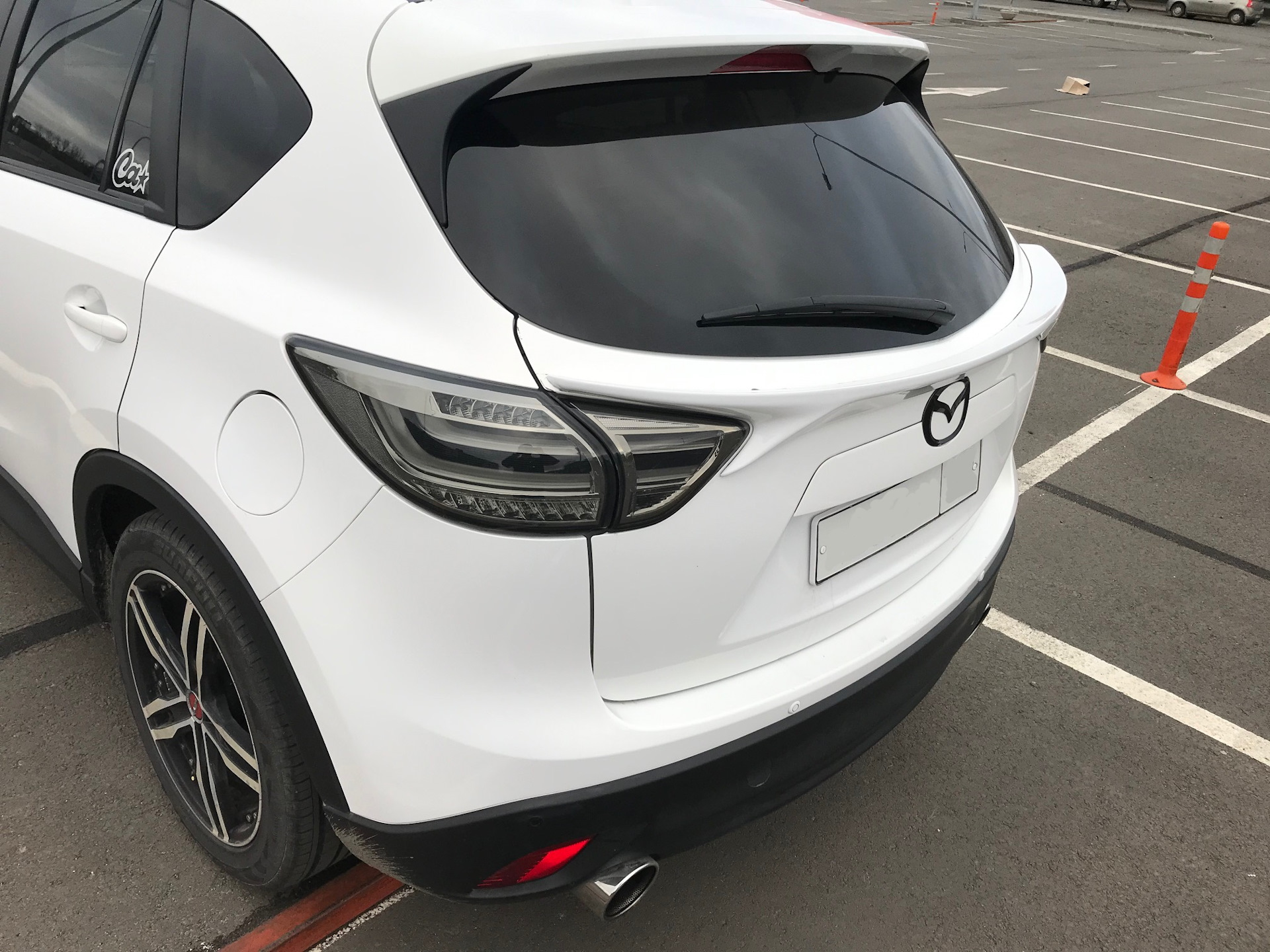 Как снять спойлер мазда сх 5 Спойлер, накладки, фонари. - Mazda CX-5 (1G), 2 л, 2012 года стайлинг DRIVE2