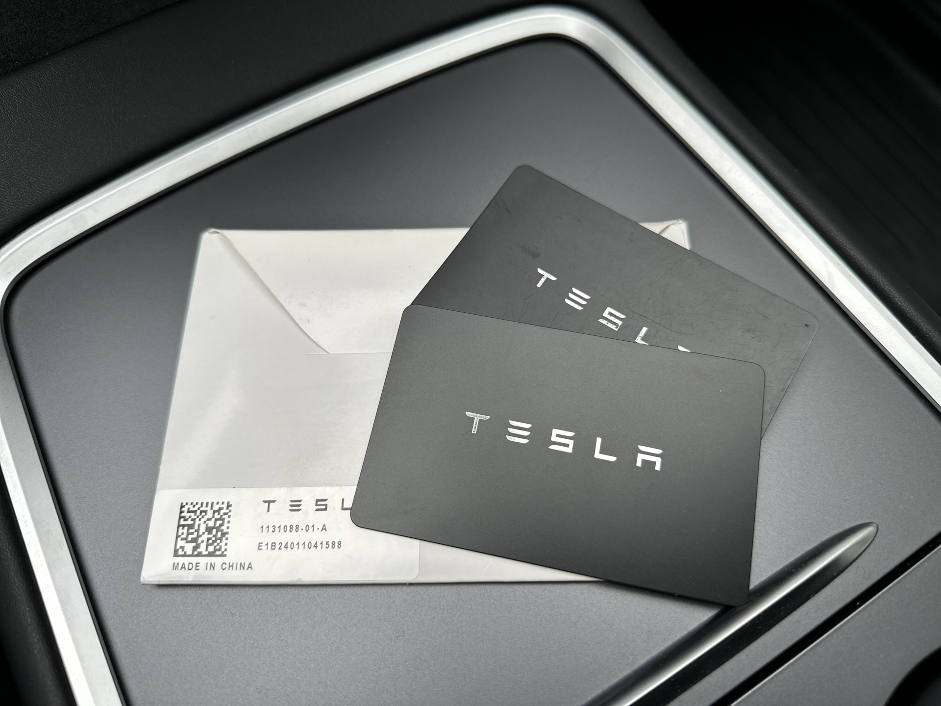 Фото в бортжурнале Tesla Model Y. Запчасти на фото: 113108801