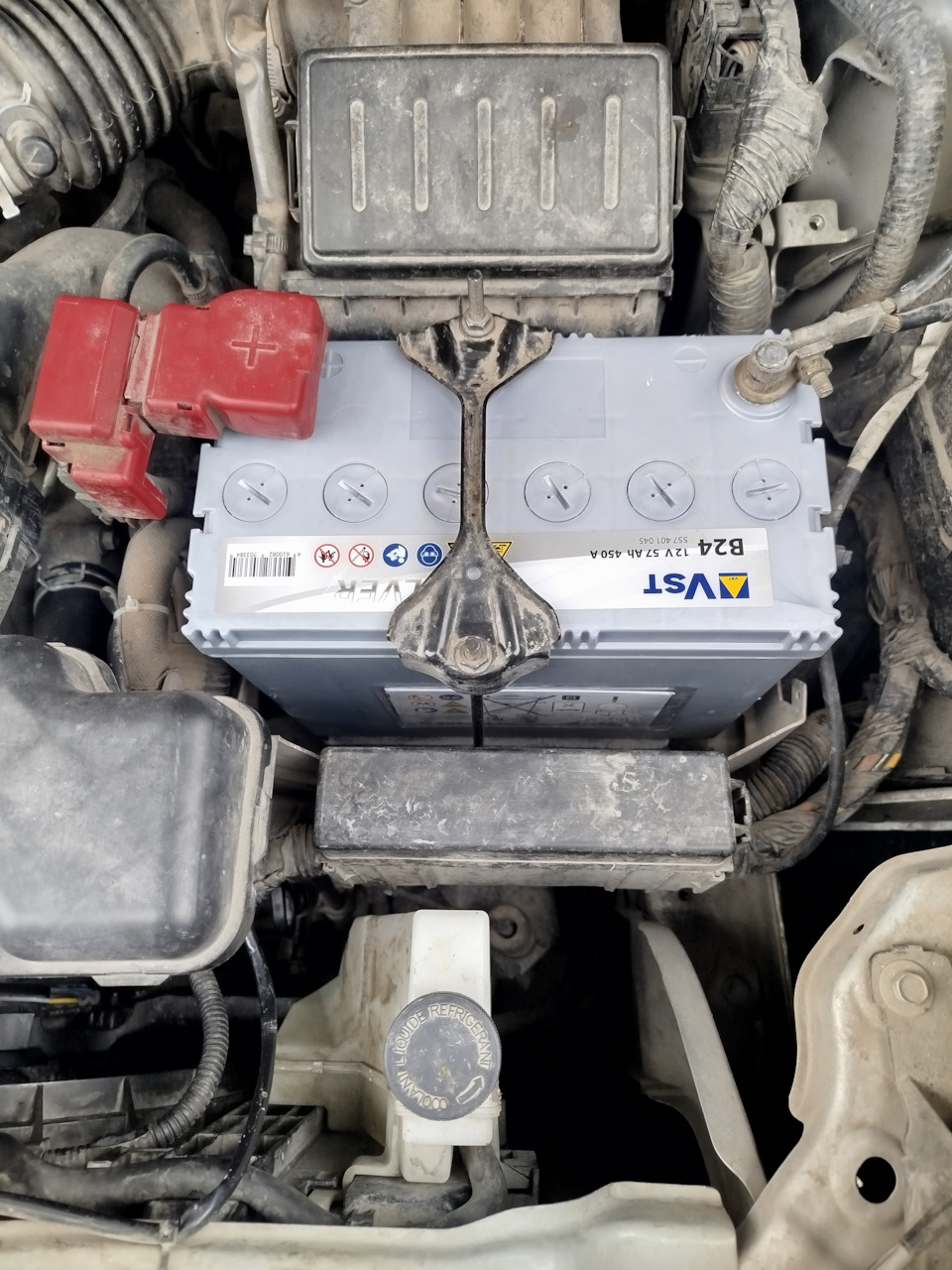 АккумуляторSilver12V,57А/ч,450А,обратнаяполярность,236x128x225