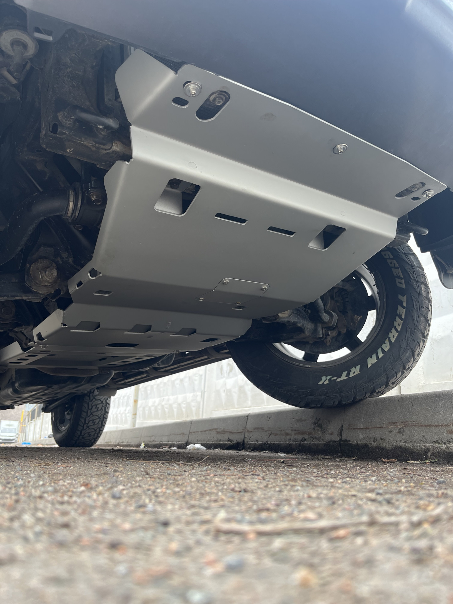 Защита днища ACT… — Toyota Land Cruiser Prado 150-series, 4 л, 2012 ...