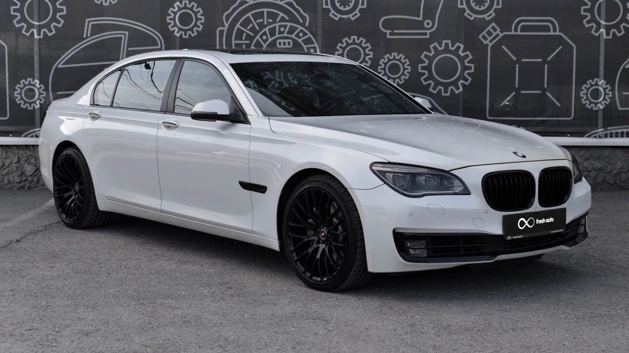 BMW 7 series (F01/02) 4.4 бензиновый 2012 | 4.4 пушка-гонка на DRIVE2