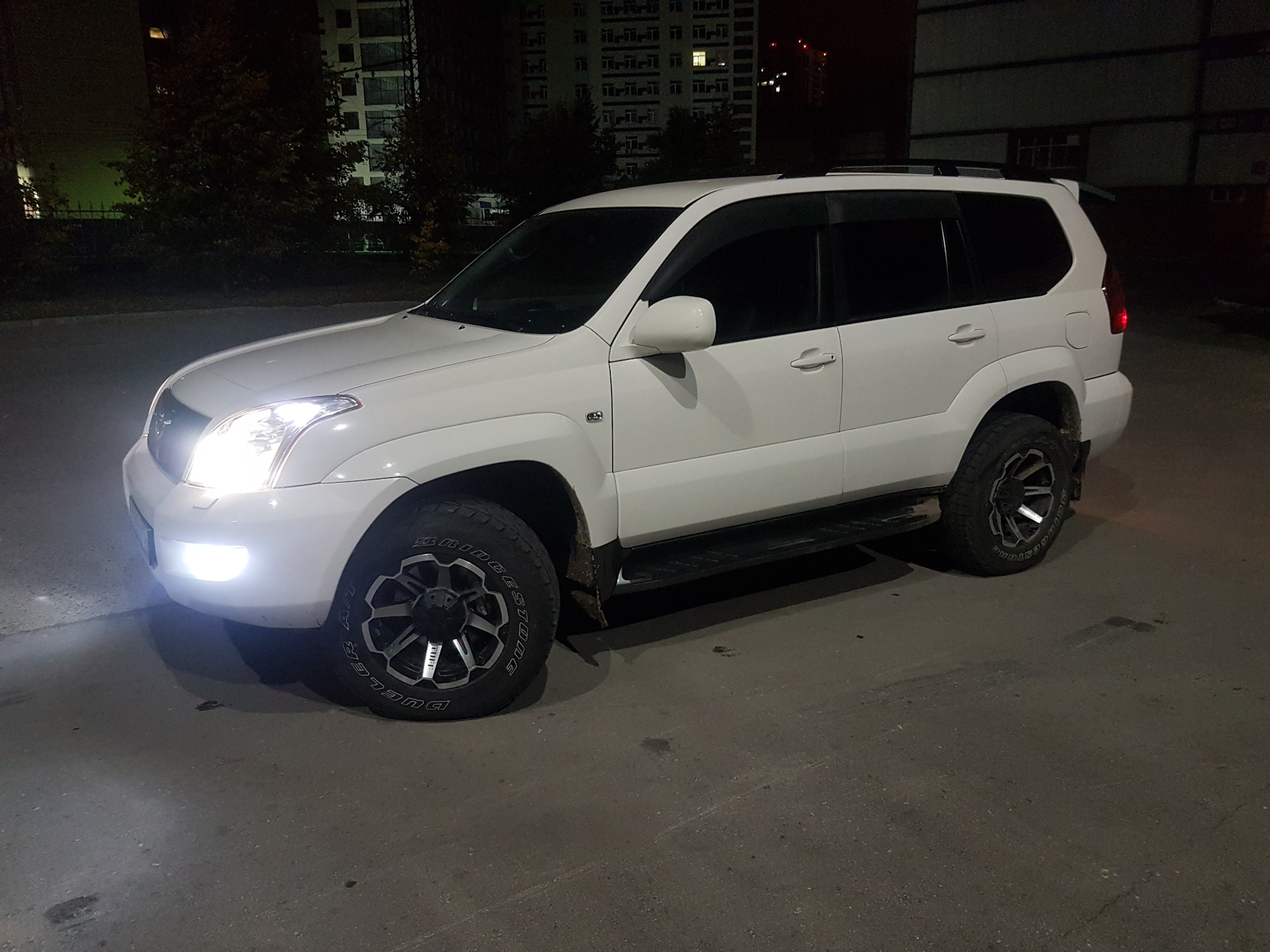 265/70 r17 land cruiser 200. Диски lc prado 2021. Диски вылет прадо. Toyota land cruiser prado 150 r20. Шины на прадо 95 285-75-16.