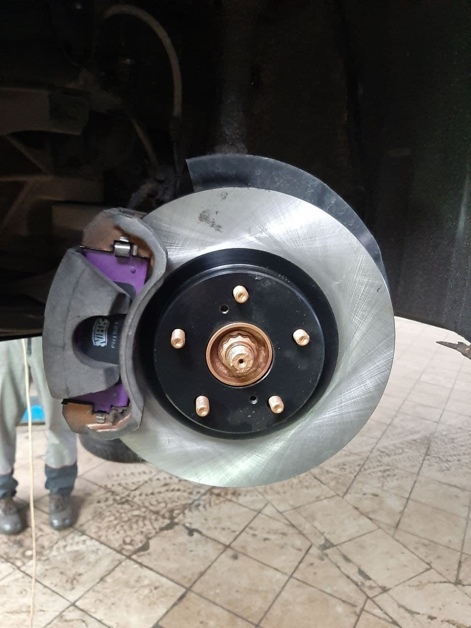 Замена тормозов вкруг NIBK, и помпа NPW — Toyota Camry (XV50), 2 л ...