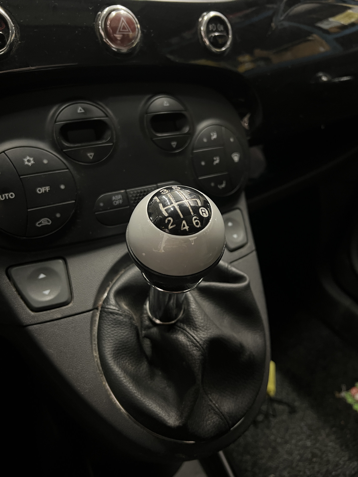 Рычаг МКПП — FIAT 500 (1G), 1,4 л, 2009 года | своими руками | DRIVE2