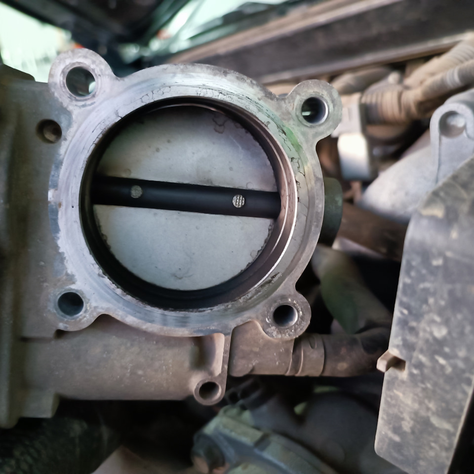 Обороты и дроссельная заслонка — Mitsubishi Pajero Sport (3G), 3 л ...