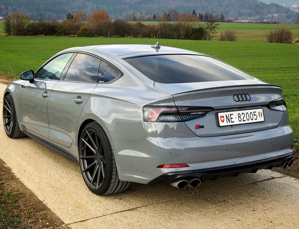 Audi a5 Sportback Nardo Grey