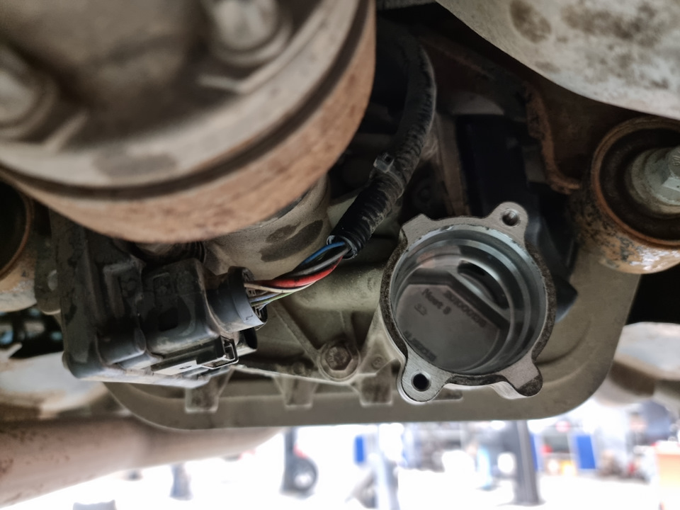 Замена масла в муфте haldex — Land Rover Discovery Sport (1G), 2 л ...