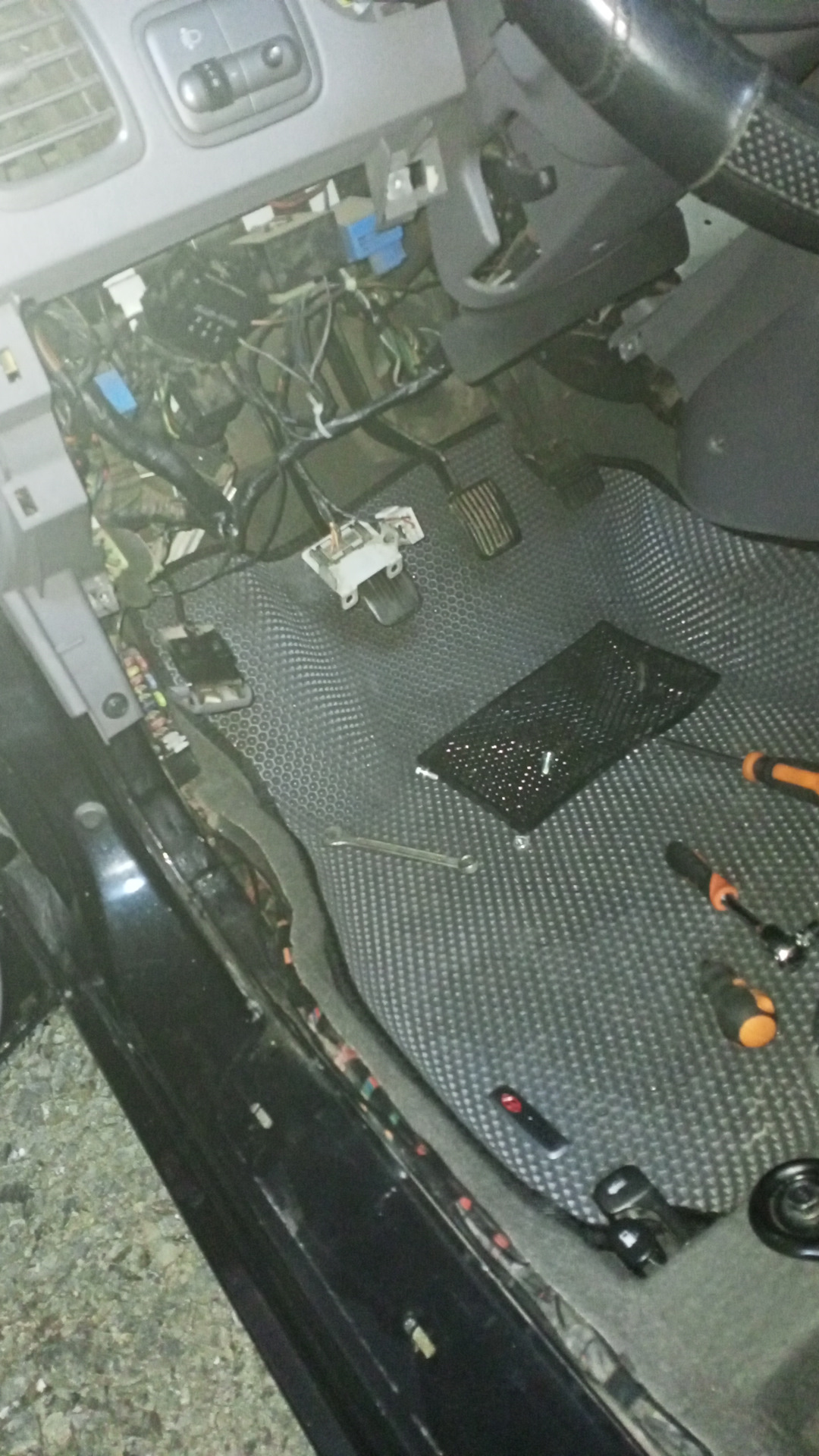 Решение проблемы плохого запуска, плохая масса, плохо крутит стартер. В ...