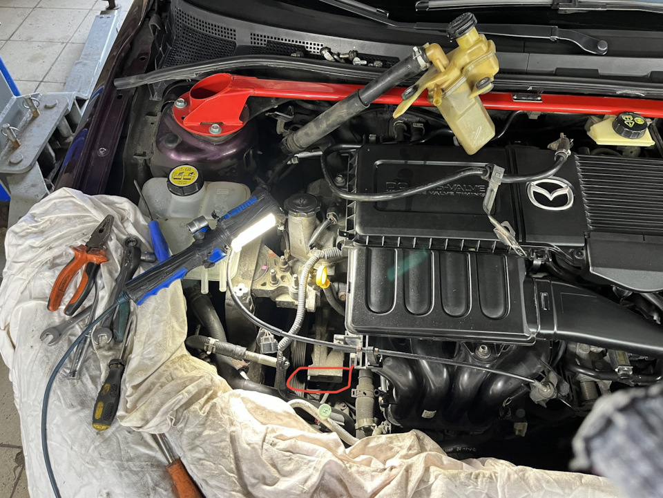 Фото в бортжурнале Mazda 3 (1G) BK