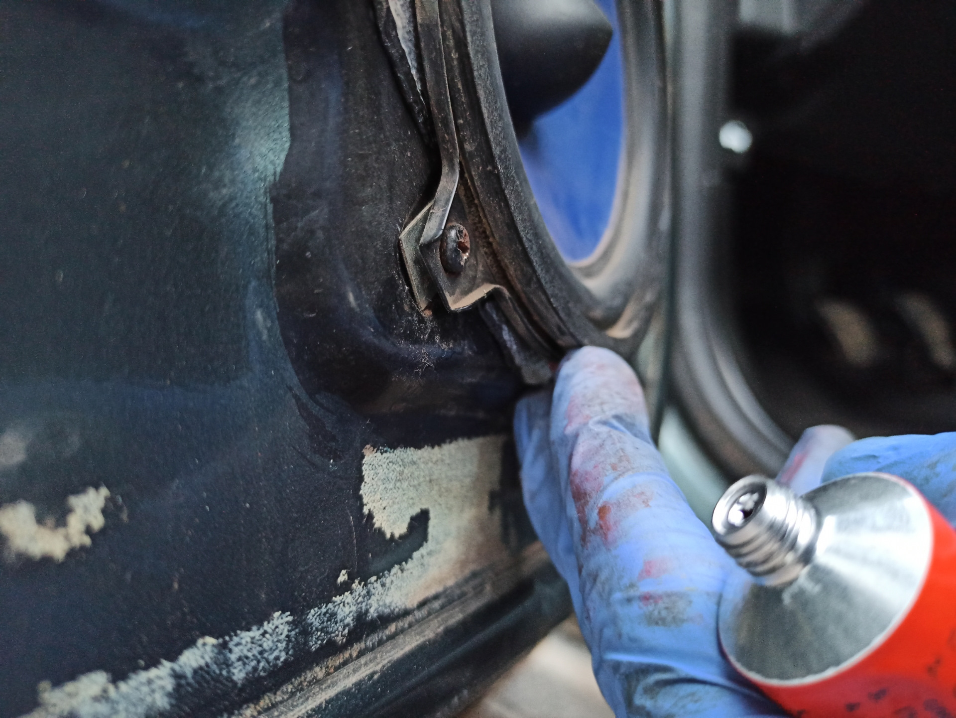 Треск динамика — Lada Приора седан, 1,6 л, 2008 года | автозвук | DRIVE2