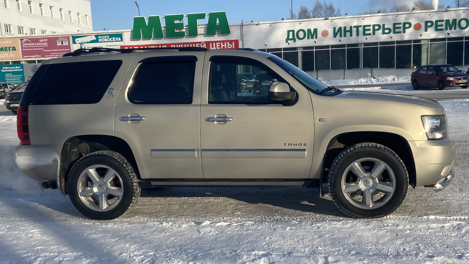 Chevrolet Tahoe (GMT900) 5.3 бензиновый 2011 | Gold edition на DRIVE2