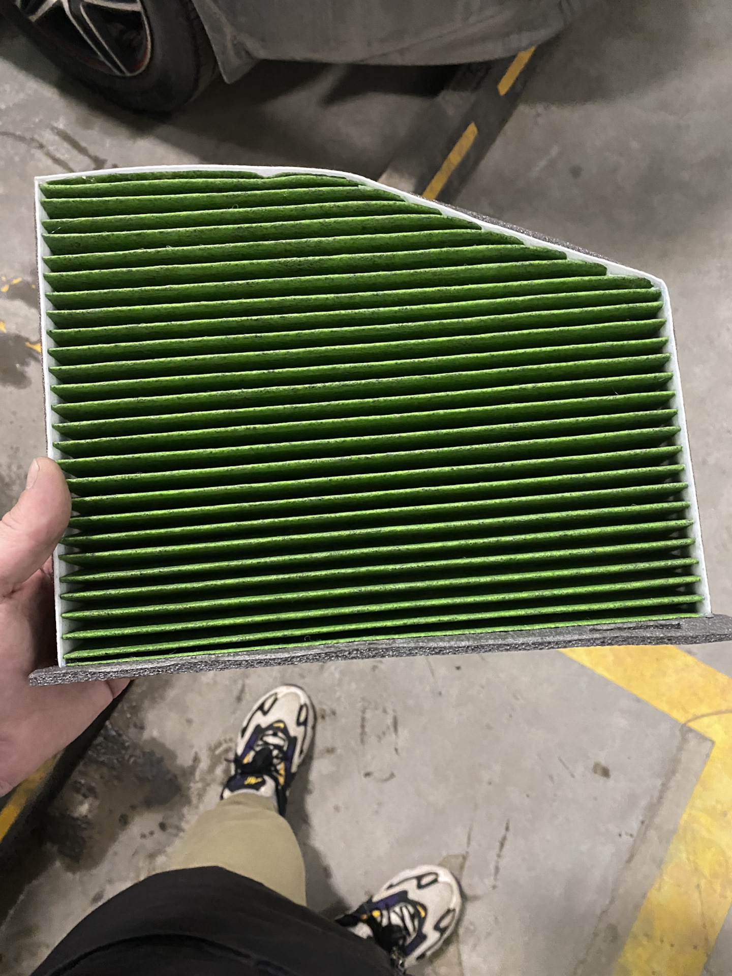 Замена салонного фильтра — Volkswagen Golf Mk6, 1,4 л, 2012 года ...