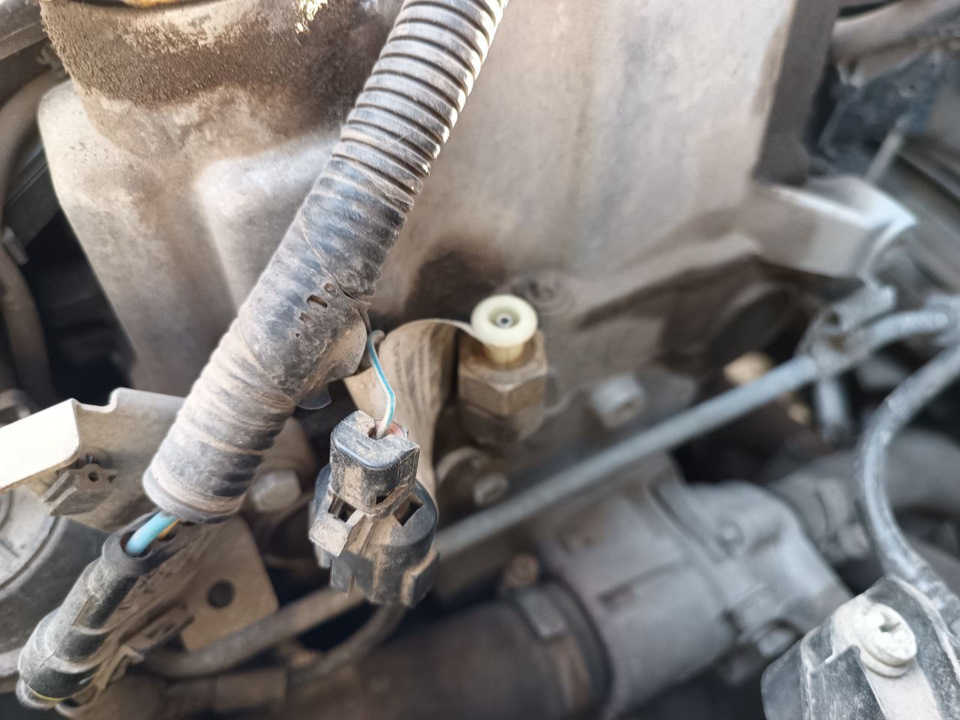 Размер имеет значение? Загадочный датчик давления масла. — Lada Гранта ...