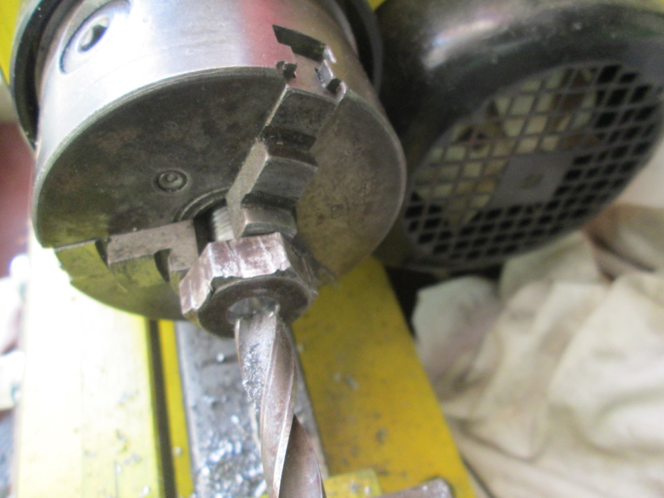 Фото в бортжурнале Audi 100 (C3)