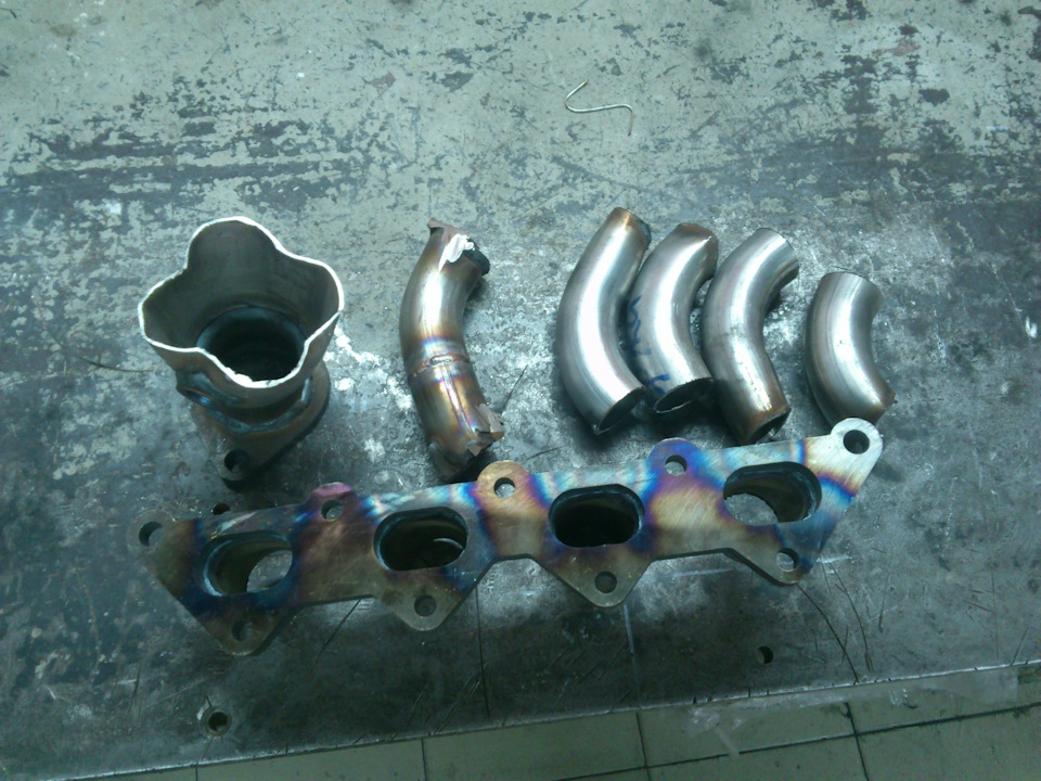 Заправка в канистру для эксперимента — Citroen C-Elysee, 1,6 л, 2013 ...