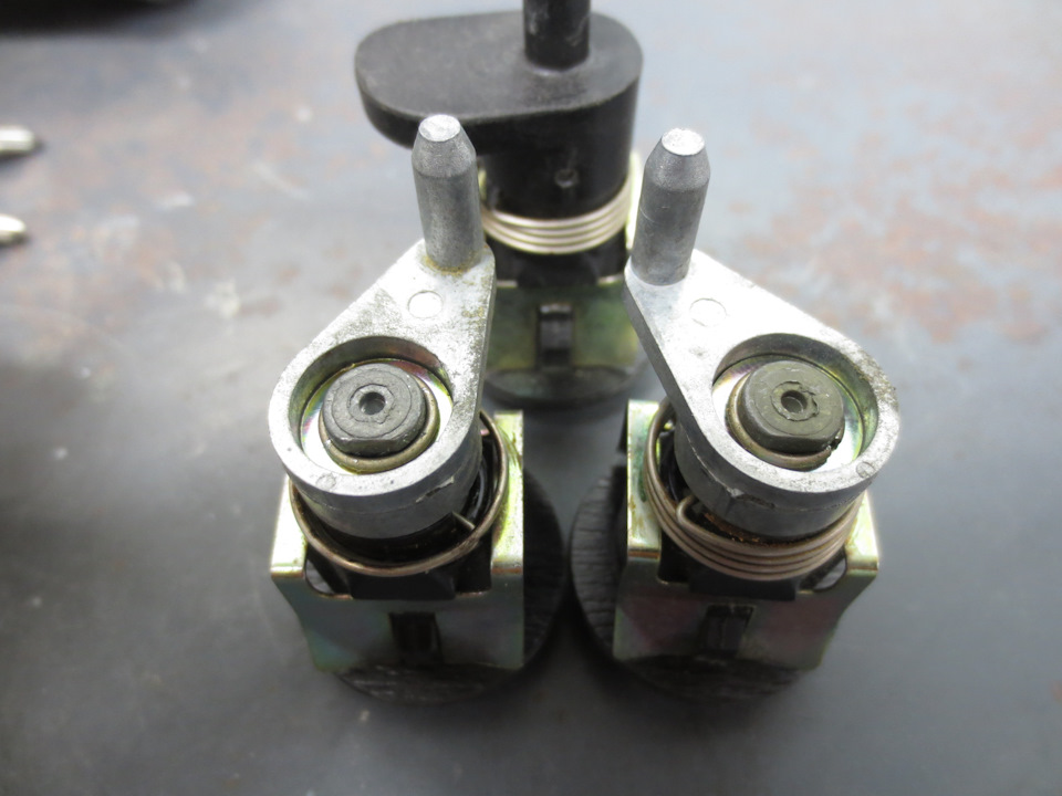 24. Новый комплект венгерских личинок и замка зажигания под один ключ ...