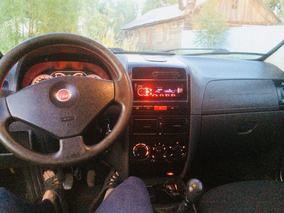 4. Фиат альбеа 1. Fiat albea 2010. Фиат альбеа 2020 новый. Фиат альбеа 2011 года.