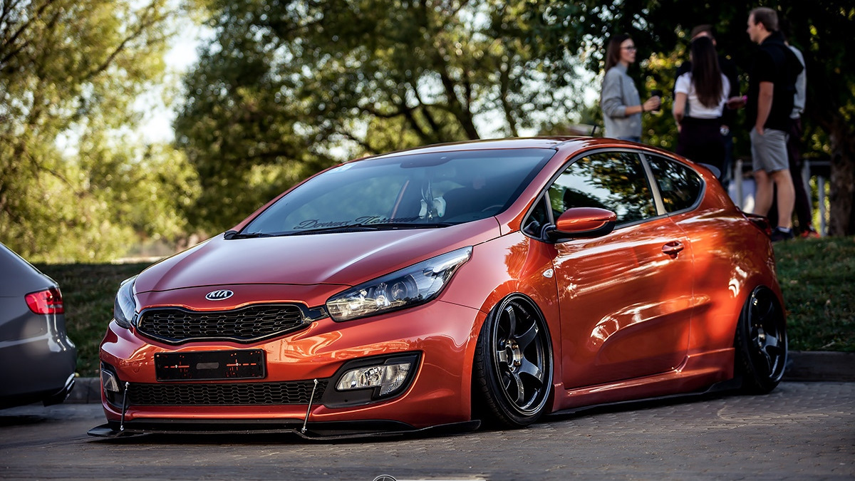 kia ceed stance