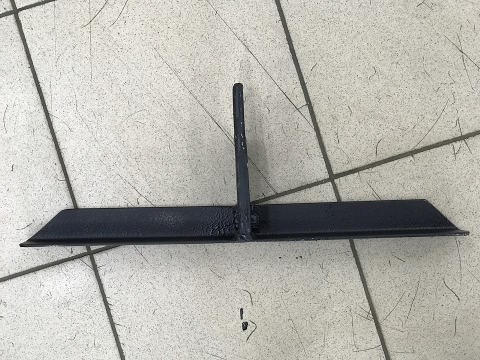 MQAAAgKYf2A 960 крепление номера на колесо