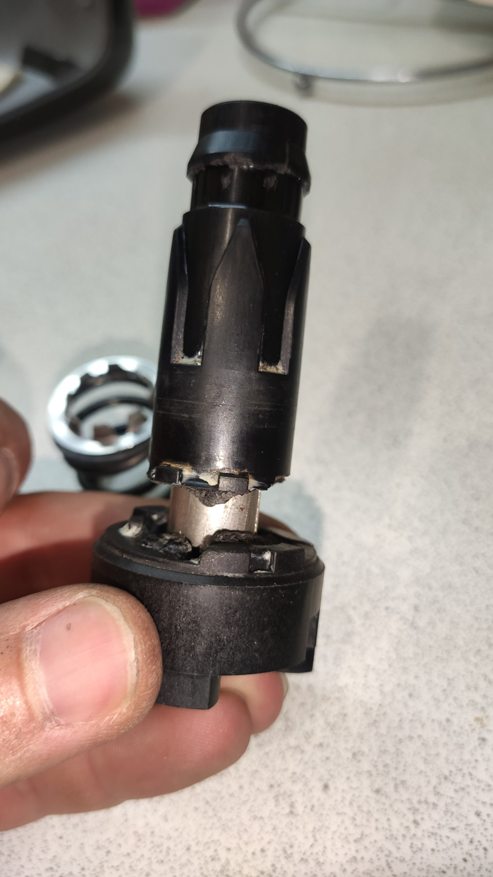 Замена филенки передней пассажирской двери 2106 — Lada 21063, 1,2 л ...