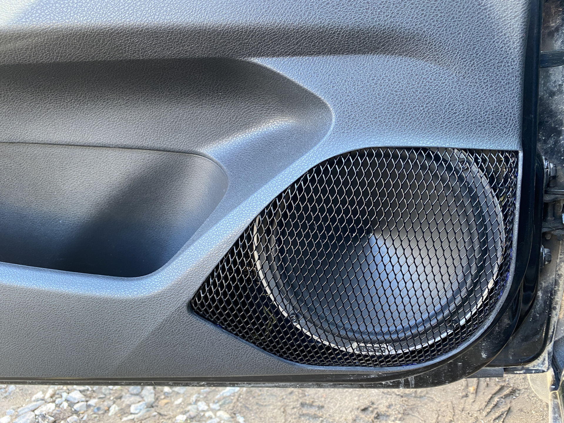 Дверная карта веста автозвук