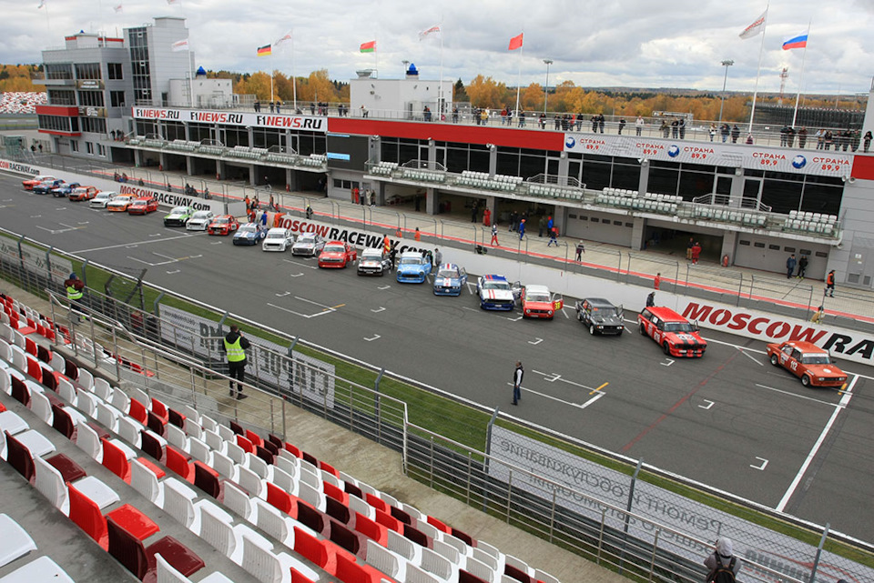 Moscow raceway 39 д шелудьково. Шелудьково Moscow Raceway. Автодром Moscow Raceway. Шелудьково автодром. Moscow Raceway гонки на выносливость.